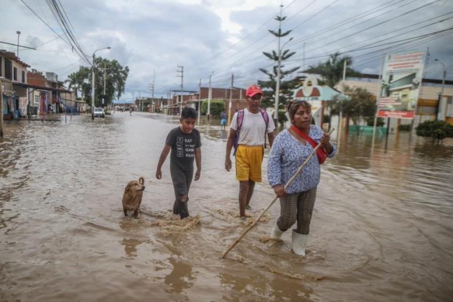 Inundaciones afectan regiones del norte del Perú