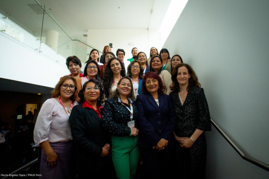 Gobernadoras y vicegobernadoras del Perú se unen para enfrentar el acoso político